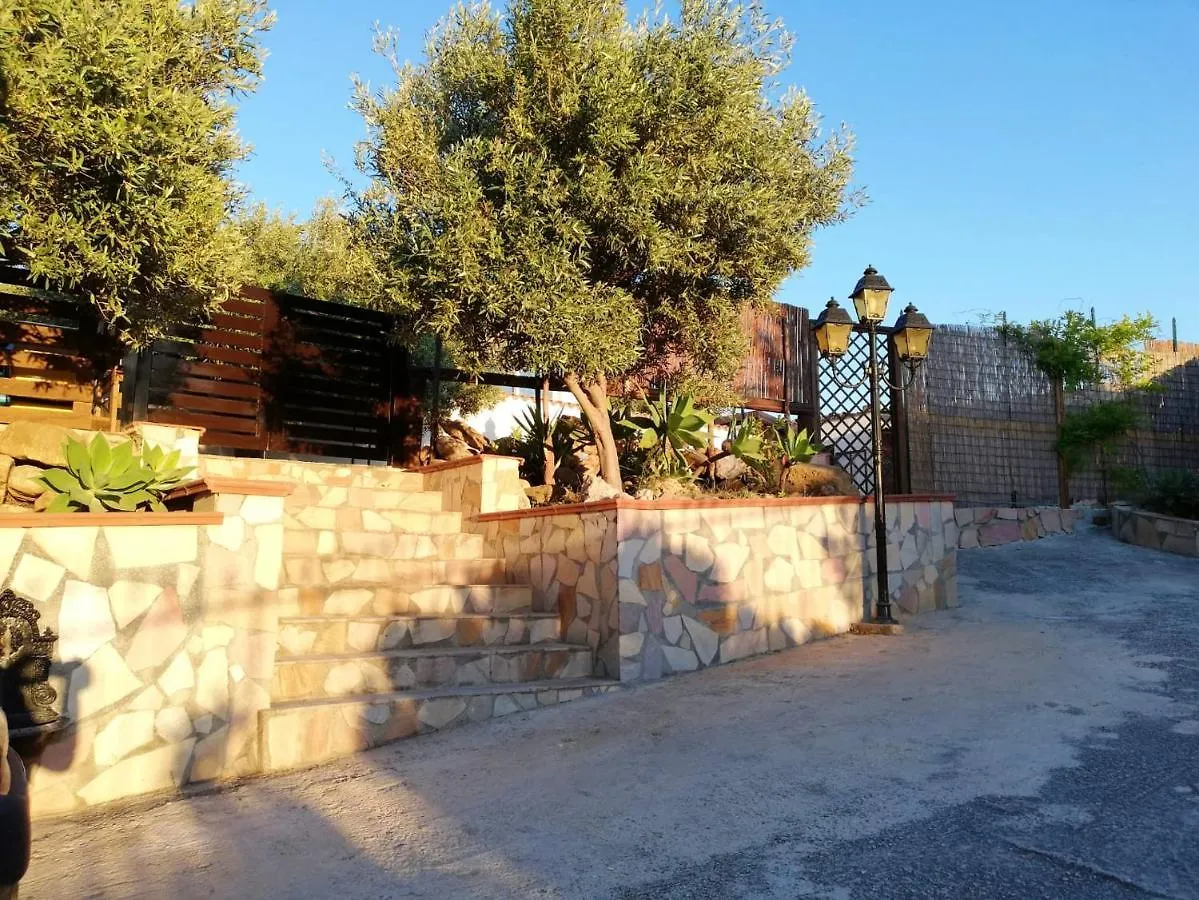 2 Bedrooms House At San Leone 400 M Away From The Beach With Furnished Terrace And Wifi Agrigento 0*,  Włochy